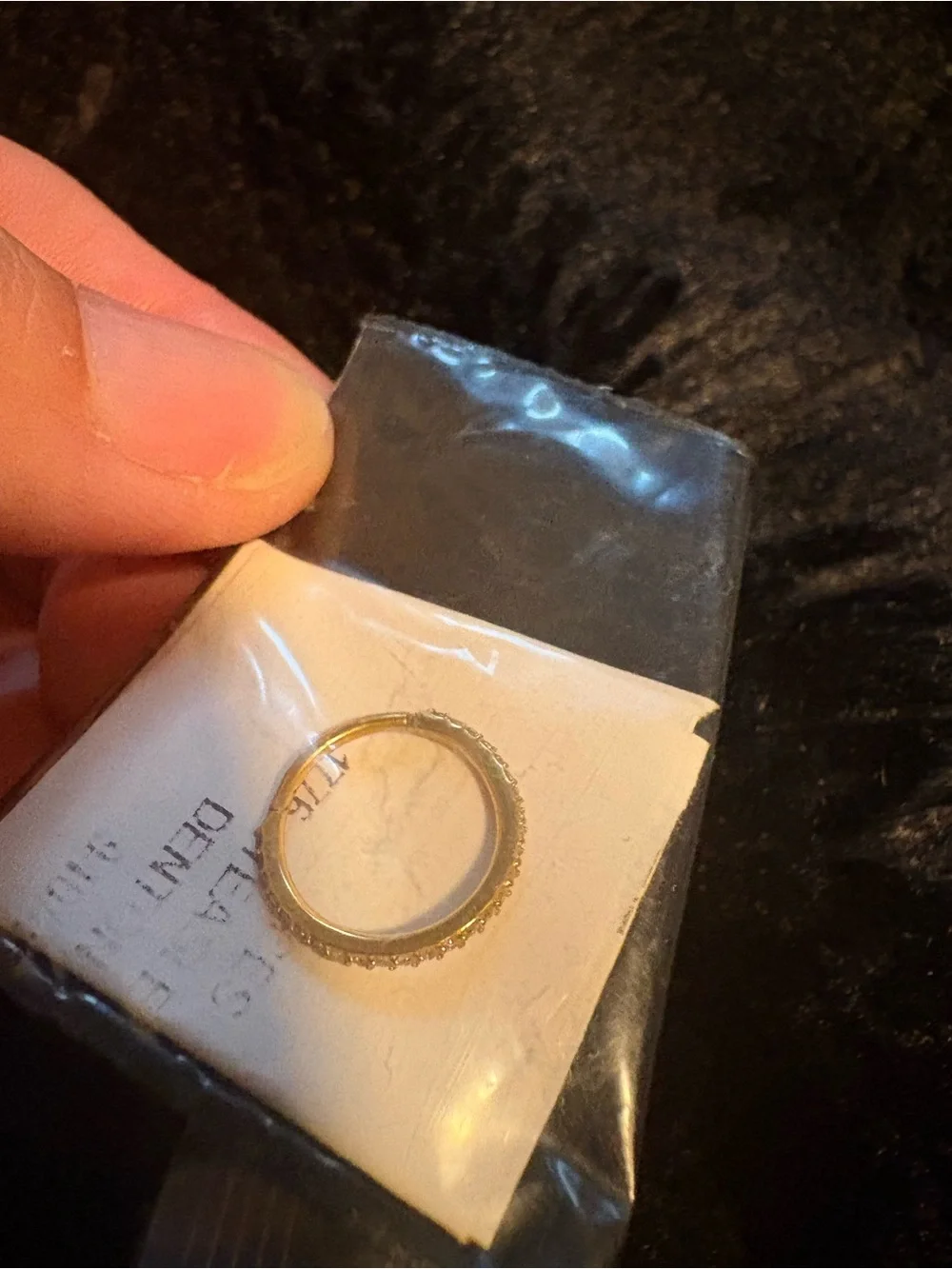 N/A sparkling gold